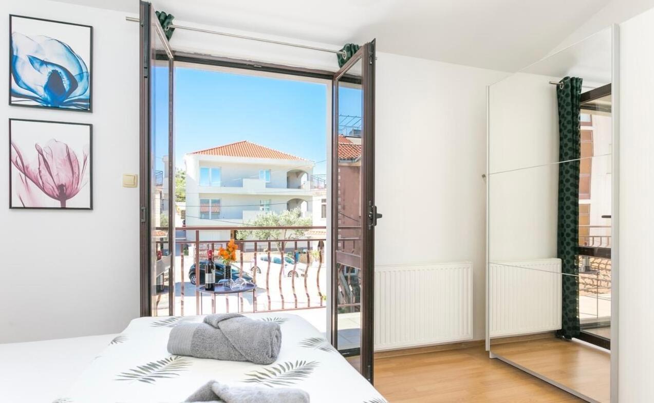 Apartman Bella Trogir Zewnętrze zdjęcie